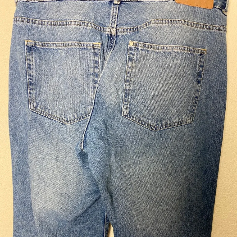 H&M women’s & Denim blue jeans size 12 - Picture 2 of 11
